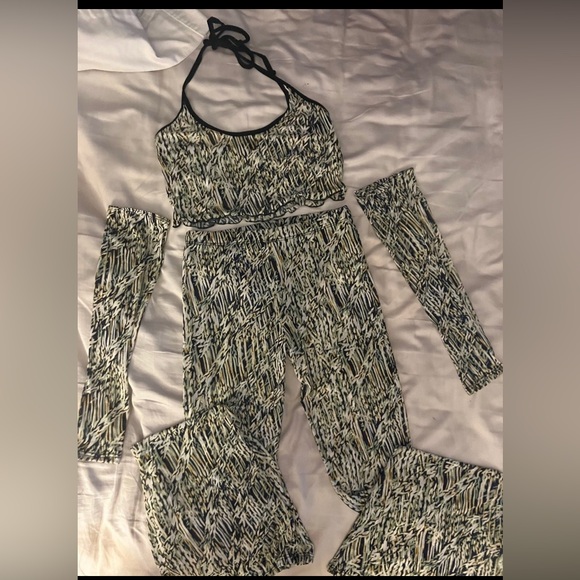 New dollskill sheer mesh flared pants, crop top and sleeves set outfit-sold out! - Picture 1 of 9